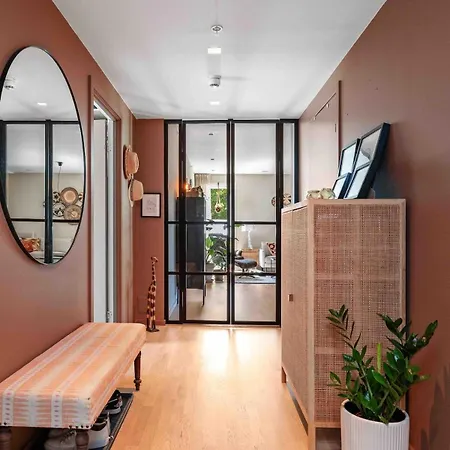 Apartment With Big Terrace And Private Garden! * Bjerkholmen